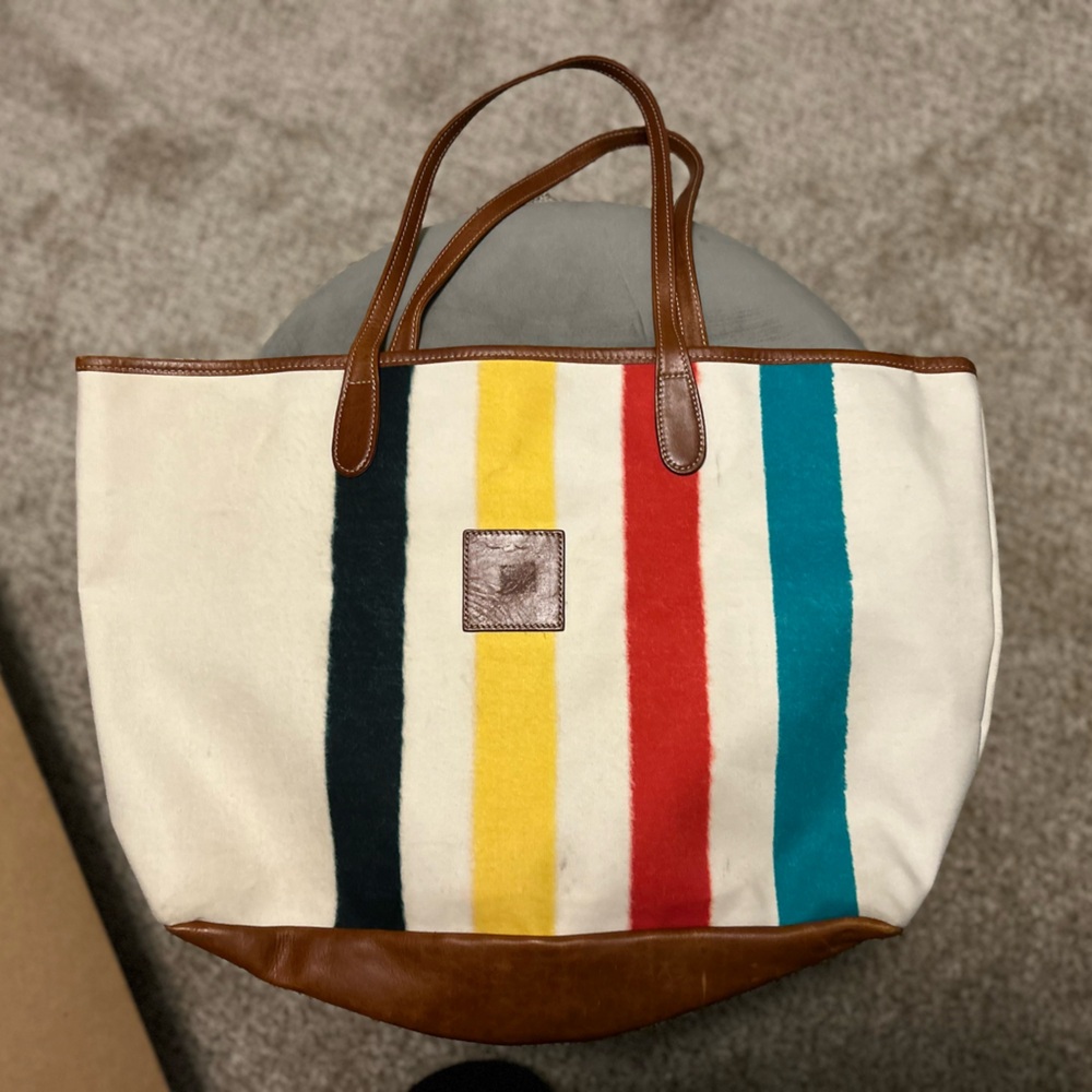 Barrington Cream Canvas Bag